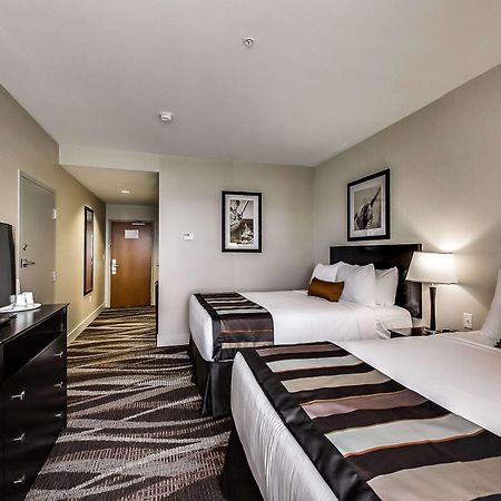 Radisson Hotel Edmonton Airport Leduc Ngoại thất bức ảnh