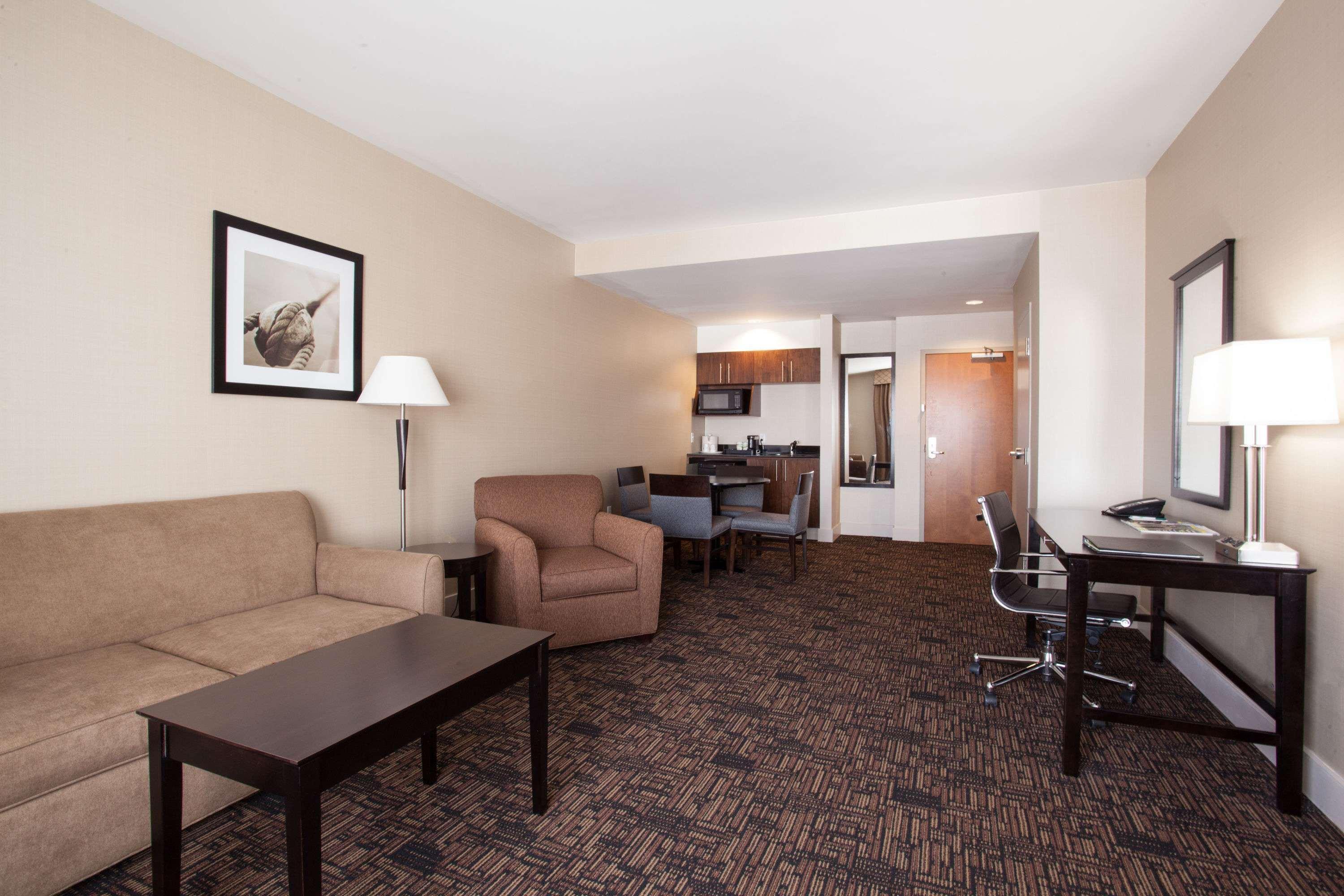 Radisson Hotel Edmonton Airport Leduc Ngoại thất bức ảnh