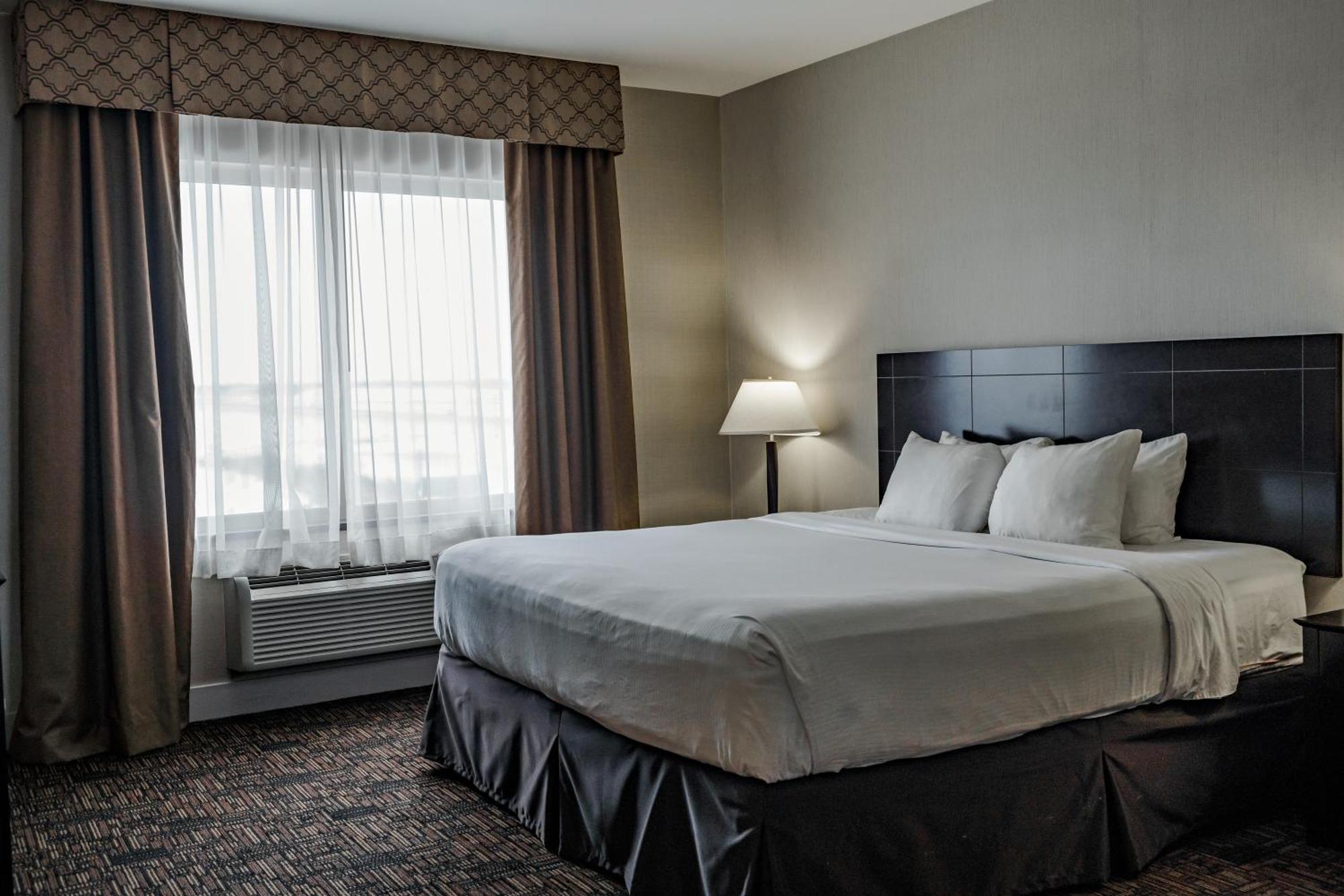 Radisson Hotel Edmonton Airport Leduc Ngoại thất bức ảnh
