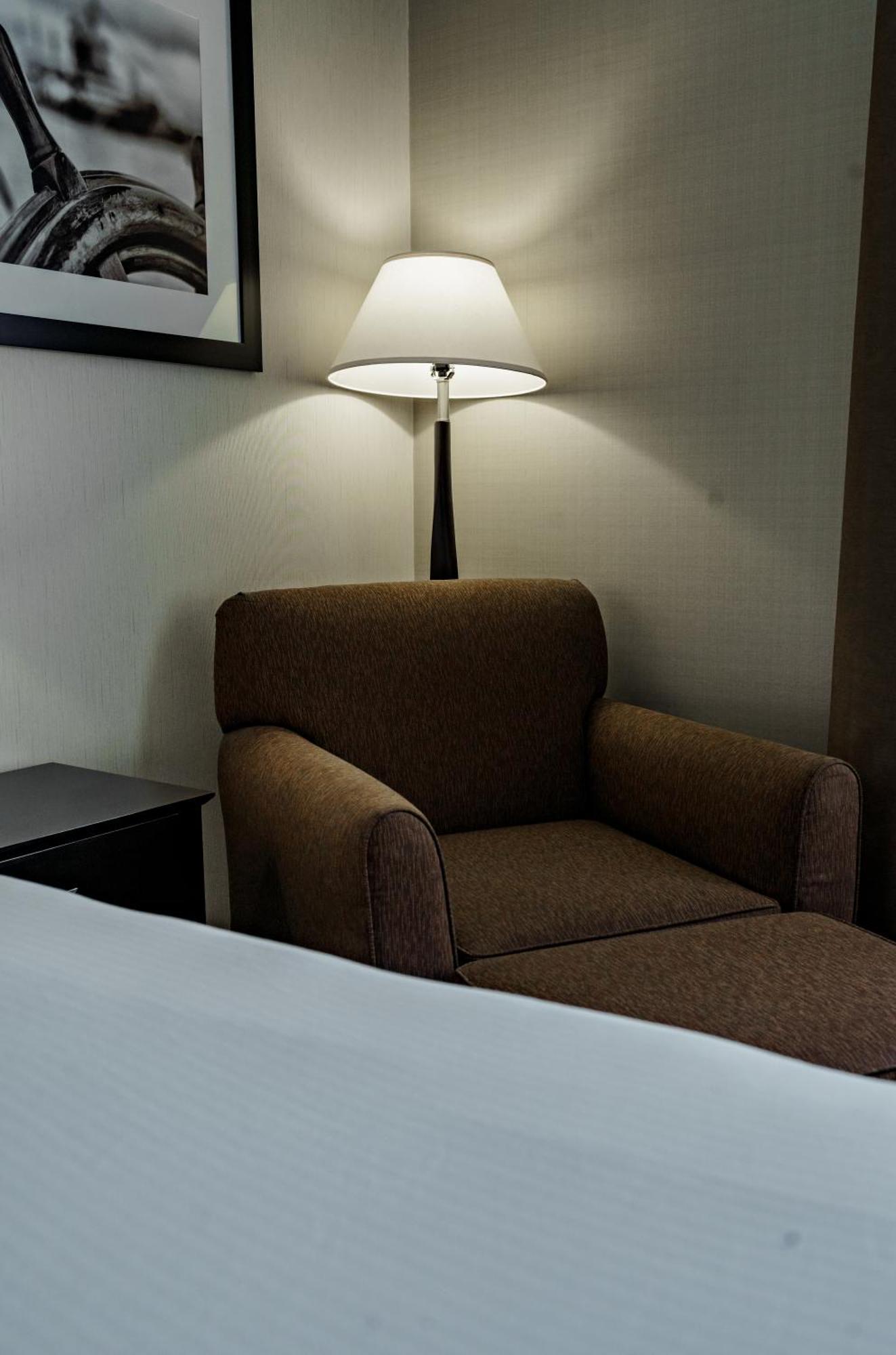 Radisson Hotel Edmonton Airport Leduc Ngoại thất bức ảnh