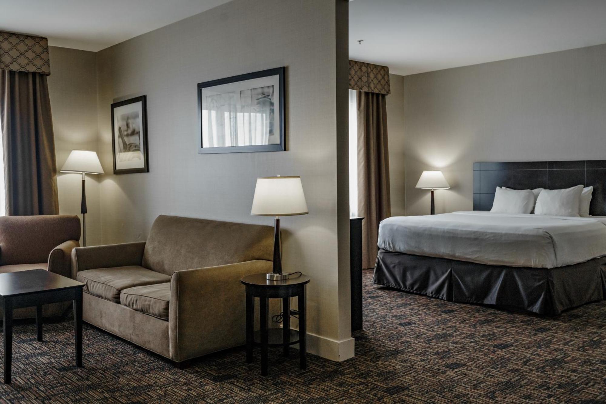 Radisson Hotel Edmonton Airport Leduc Ngoại thất bức ảnh