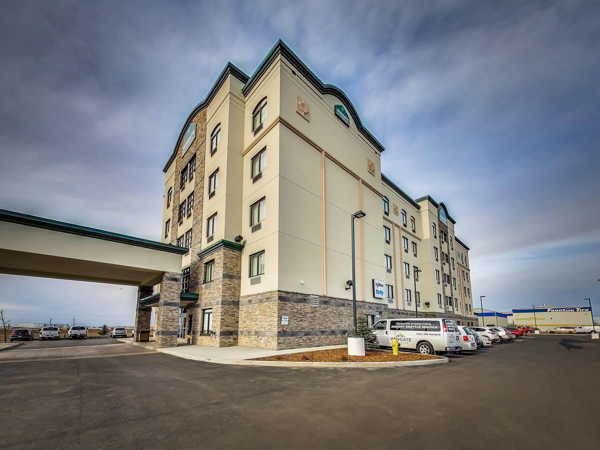 Radisson Hotel Edmonton Airport Leduc Ngoại thất bức ảnh